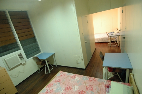 1�l���� E&G �t�B���s�����w